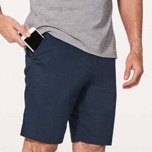 Lululemon Men's Commission Short Slim *Chino 9" - Navy